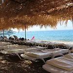 Sahin & Restaurant Yaliciftlik