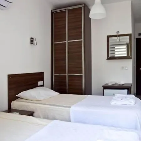 Sahin & Restaurant 3*