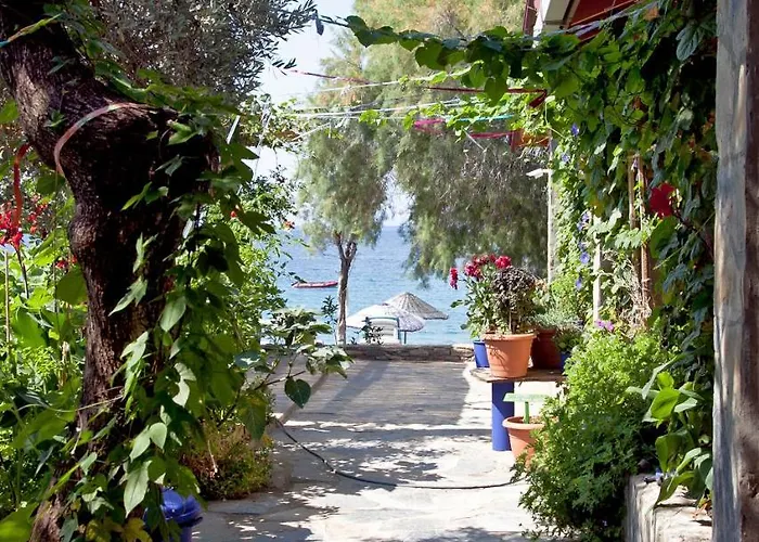 Sahin & Restaurant Affittacamere Yaliciftlik