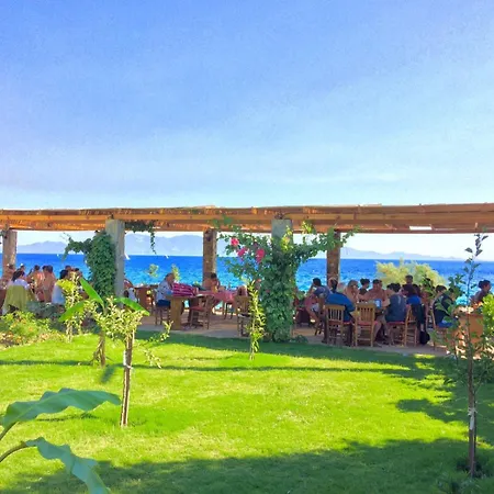 Sahin & Restaurant Yaliciftlik