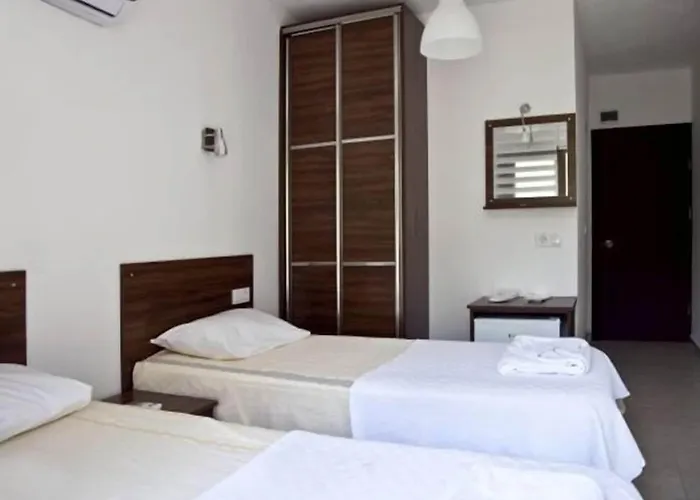 Sahin & Restaurant 3*