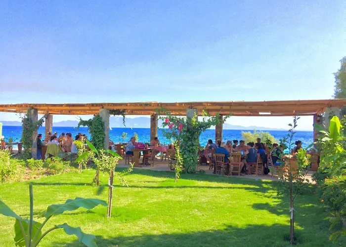 Sahin & Restaurant Yalıçiftlik