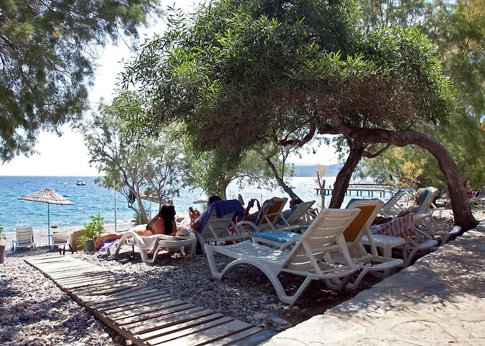 Konukevi Sahin & Restaurant Yalıçiftlik